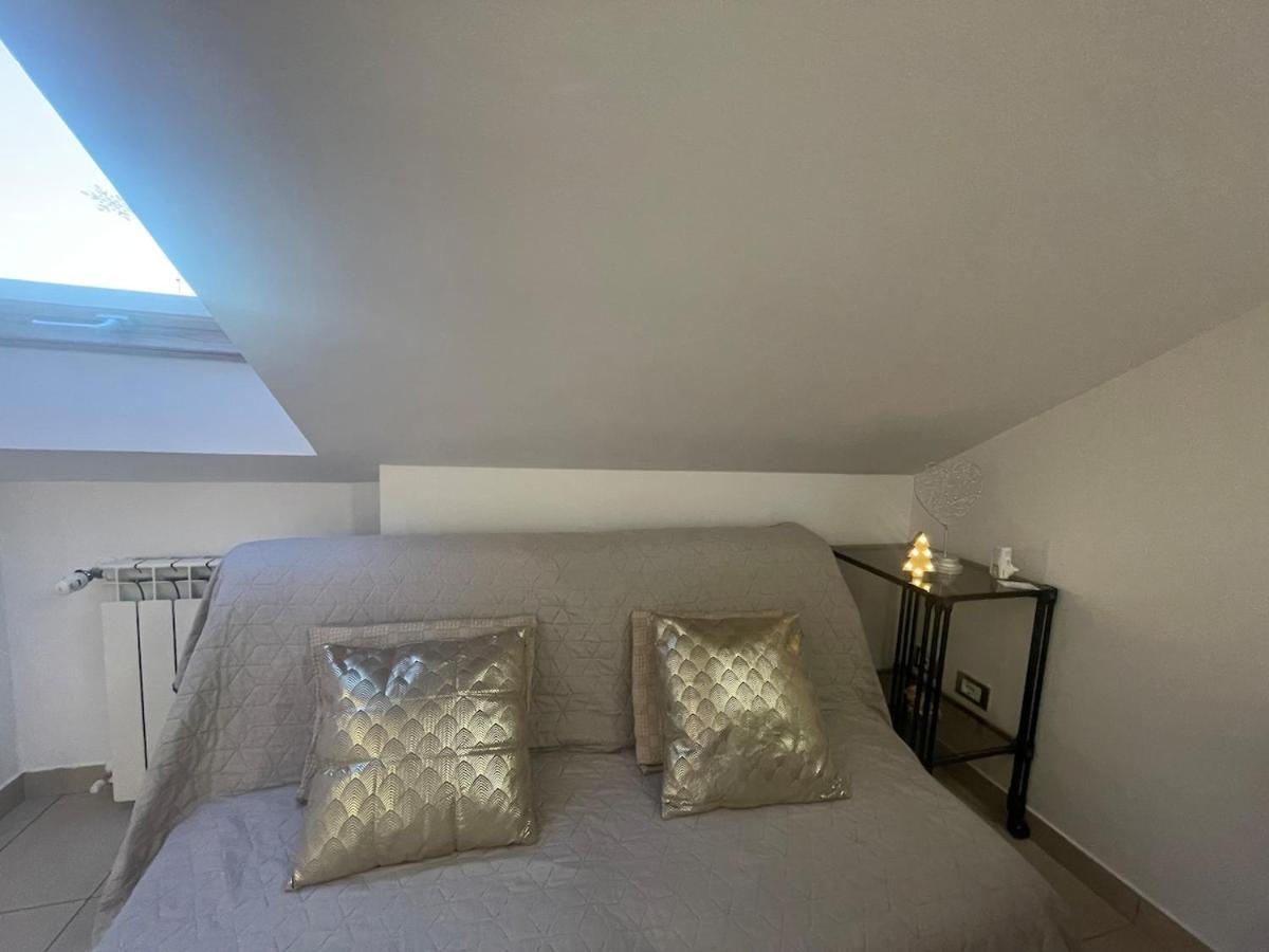 Sabrina Maison Chic Dolce Nido Sul Mare San Bartolomeo Al Mare Dış mekan fotoğraf